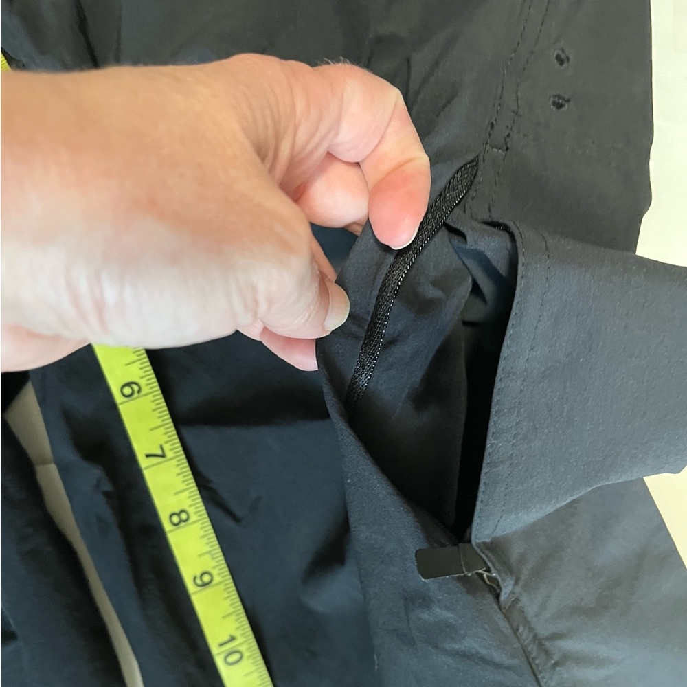 Mountain Hardwear Black Hiking Pants Outdoor Size Medium - Picture 5 of 9